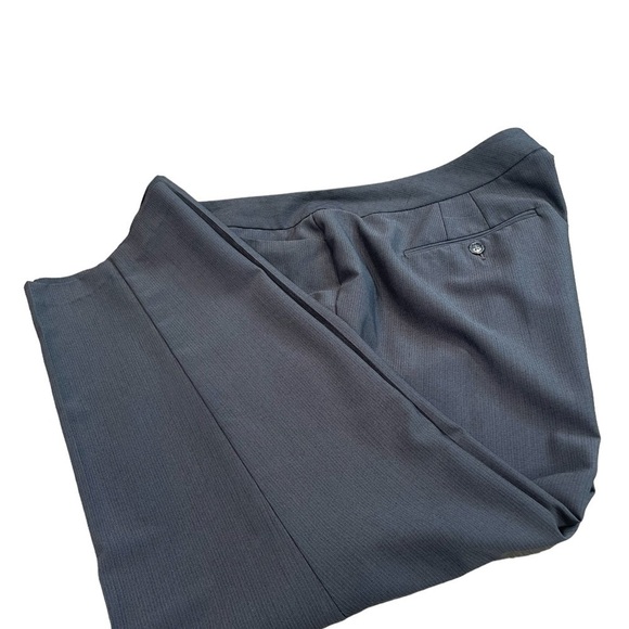 Alfani Dress Pants Women’s Plus Size 22W Gray with zipper and clasps - Picture 1 of 6